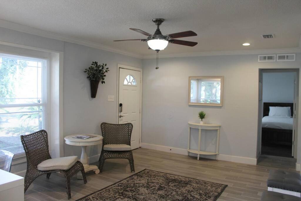 ☆The Oasis In Murray Hill☆ -Sleeps 8- Wifi- Cozy Jacksonville Exterior foto